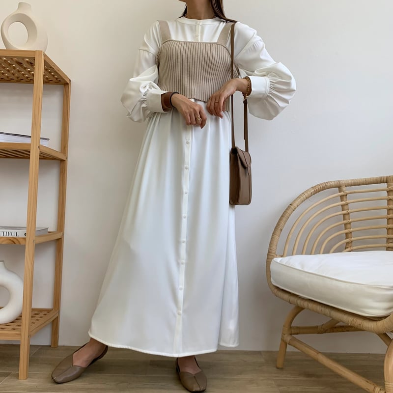 Merlette ベージュ長袖ワンピースとホワイトブラウスセット Merlette ベージュ長袖ワンピースとホワイトブラウスセット