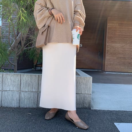 シンプル美ラインニットタイトスカート