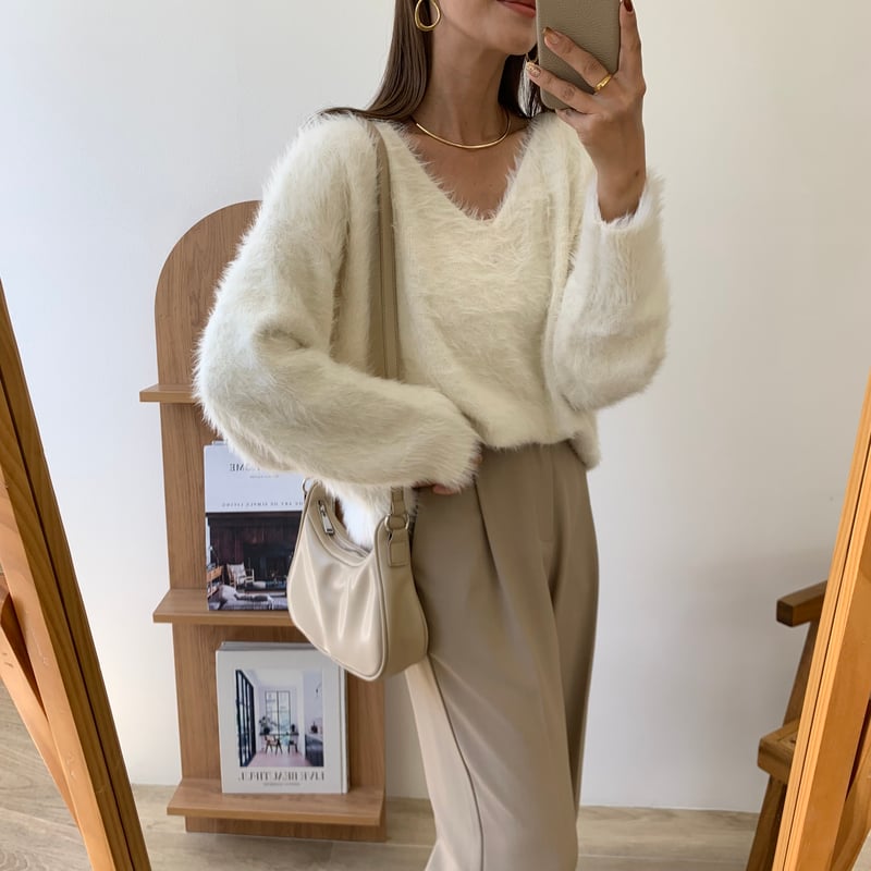 バックリボンニュアンスシャギーニット | BLATE