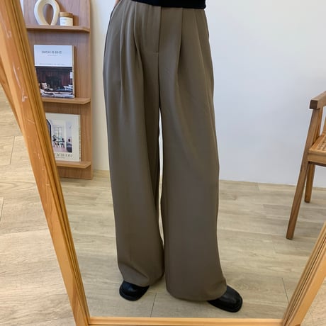 ルーズワイドタックパンツ