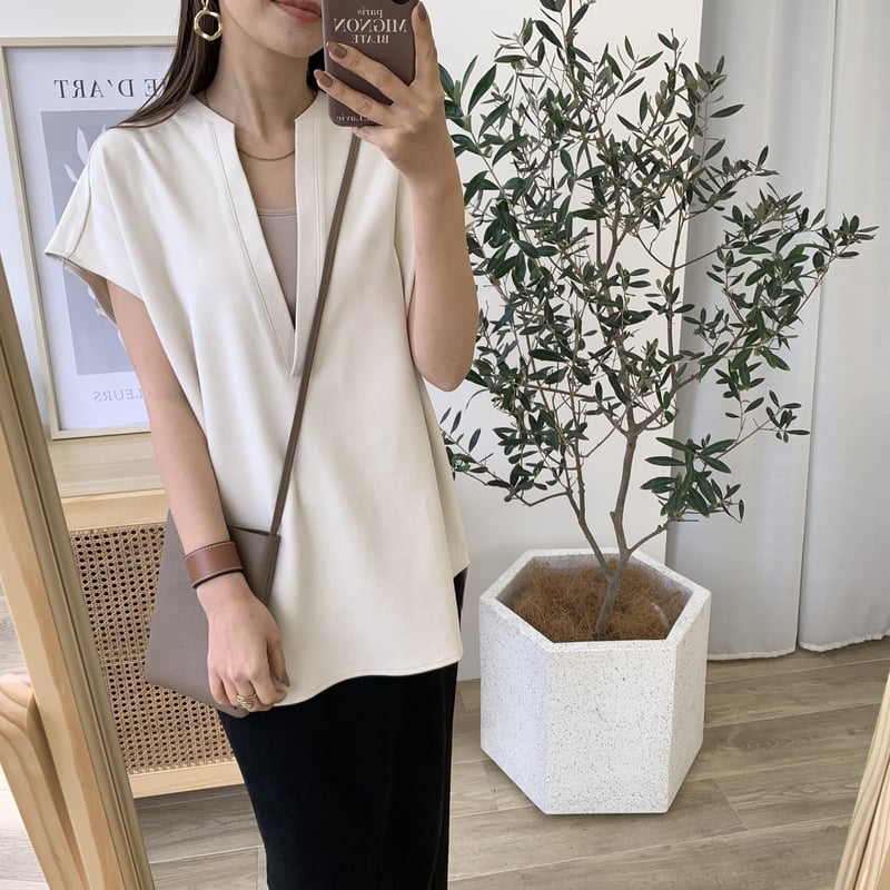 ブラカップ付きシンプルタンクトップ | BLATE