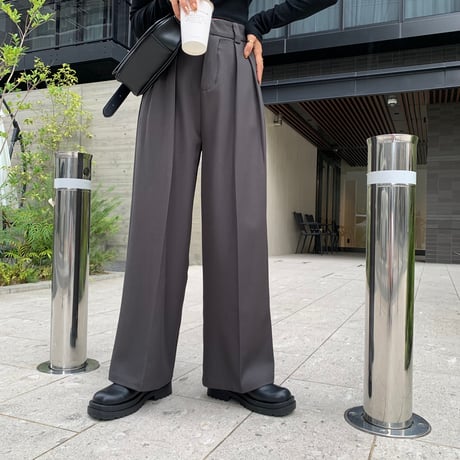 ツータックワイドパンツ