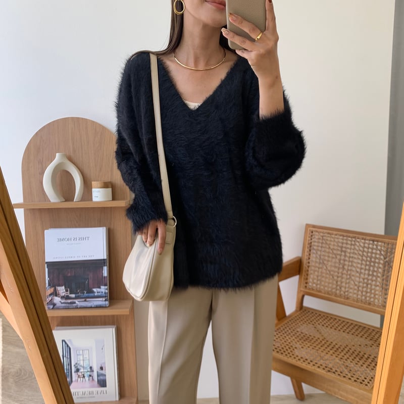 バックリボンニュアンスシャギーニット | BLATE