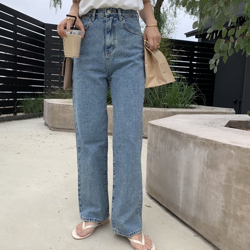 美脚・ストレートデニム | BLATE