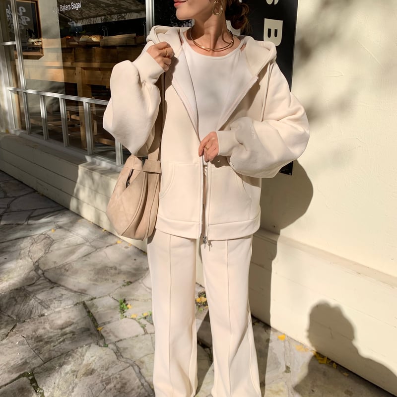 裏起毛ボリュームフードジップパーカー | BLATE