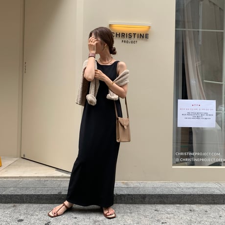 ストレッチストレートワンピース