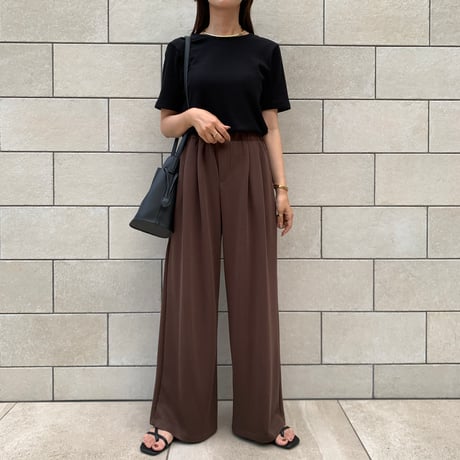 とろとろリラックスツータックワイドパンツ