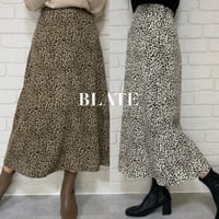 セミフレア美ラインレオパードスカート