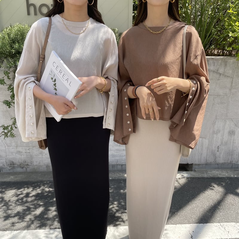 blate ニュアンスシンプルシアーシャツ　新品未使用 ボリュームスリーブニュアンスシアーシャツ | BLATE