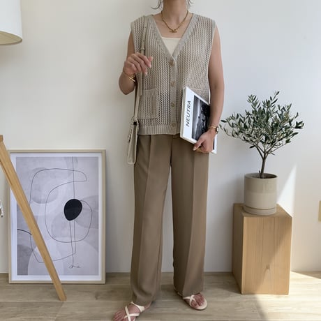 メッシュニットベスト