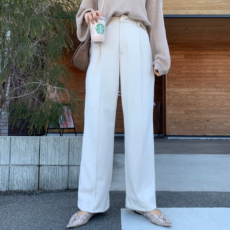 サイズ調節可能・美ライン上質タックラフワイドパンツ | BLATE