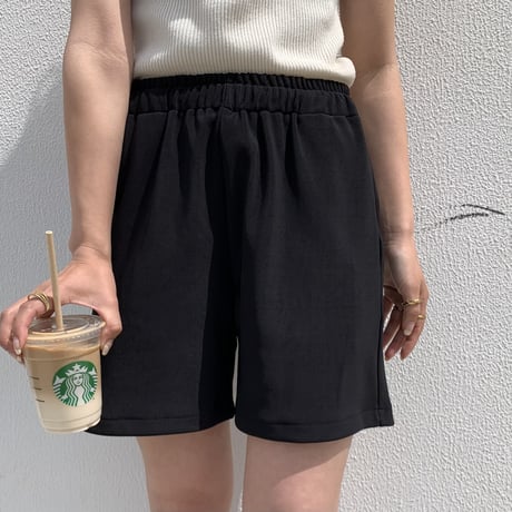 細見えスイムショートパンツ  キーネックと同素材