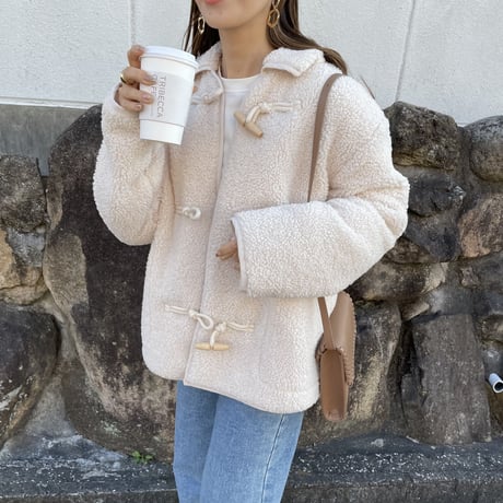 ダッフルボアショートコート