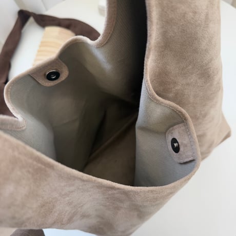 ポーチ付き上質スエードbag