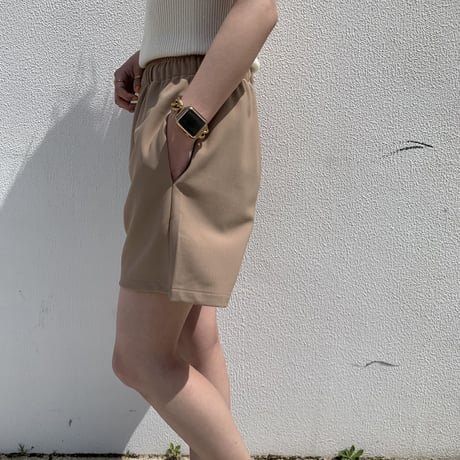 細見えスイムショートパンツ  キーネックと同素材