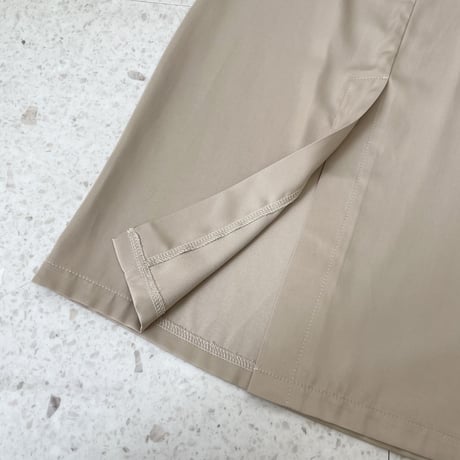 マットサテンタイトスカート
