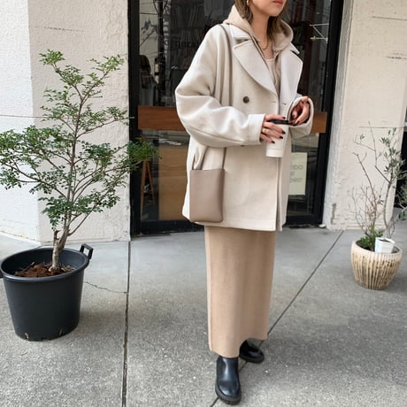 スタンドカラーダブルハーフコート