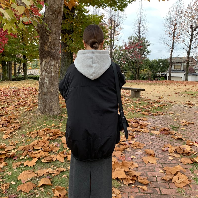 ユニセックス袖取り外し中綿ブルゾン | BLATE