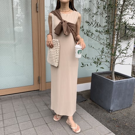 着心地抜群・リラックスプリーツストレートワンピース