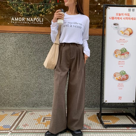ソフト裏起毛タックワイドパンツ