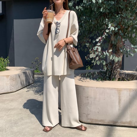 Vネックリラックスサマーニットセットアップ