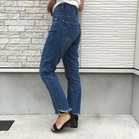 カットオフハイウエストブルーデニム