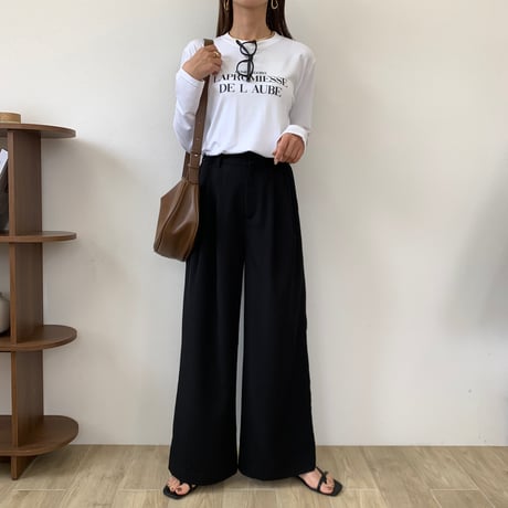 リラックスタックワイドパンツ ・ブラック