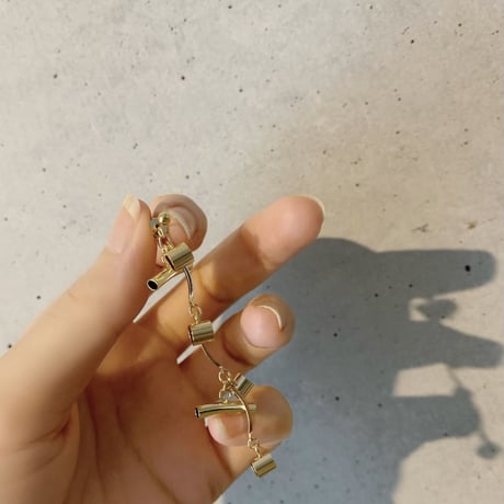 [ 000-004 ]  tube -(p) pierce/earring