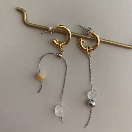 [ 000-045 ] clochette pierce/earring