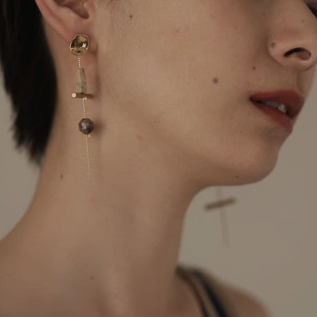 [ 000-046 ] to pray pierce/earring