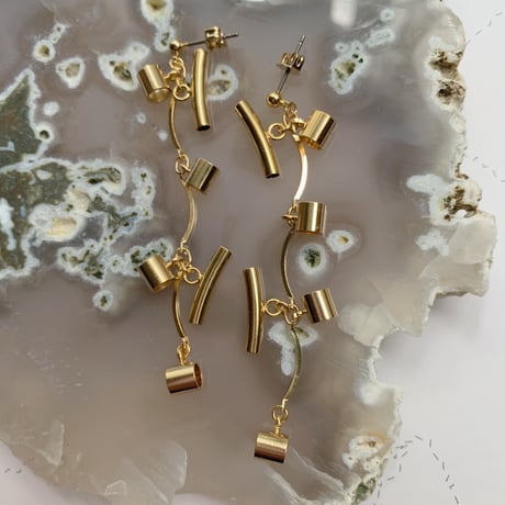 [ 000-004 ]  tube -(p) pierce/earring