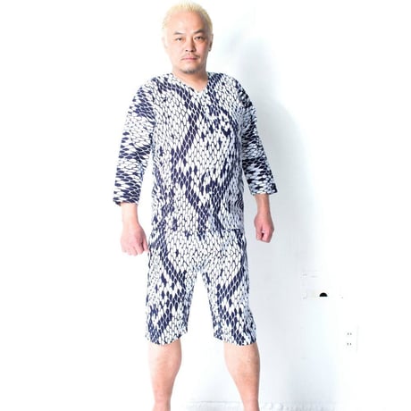 蛇皮のステテコ