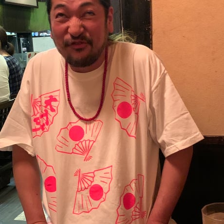 日の丸扇のてーしゃつ