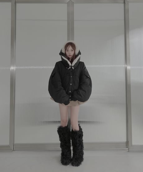 フーデッドナイロンボンバージャケット / Hooded Nylon Bomber Jacket