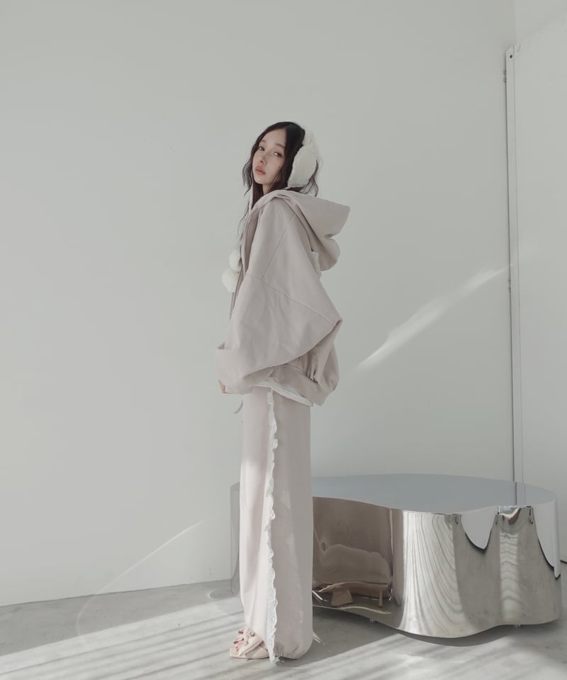 fiction tokyo スウェットフレアパンツ フリルスウェットパンツ /Frill Sweat Pants | FICTION TOKYO