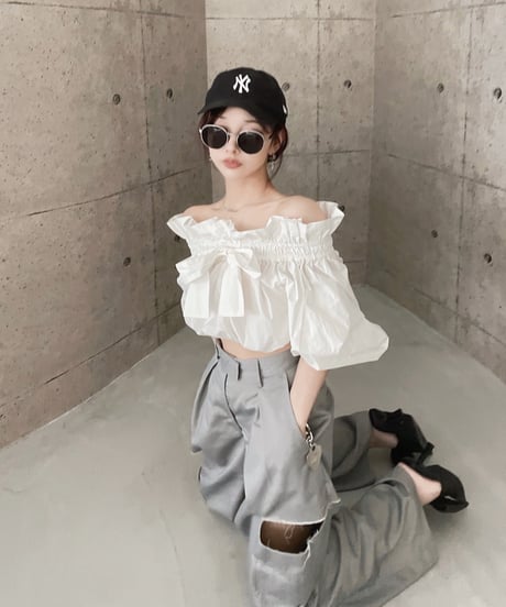 サイドカットタックパンツ / Side Cut Tack Bottoms