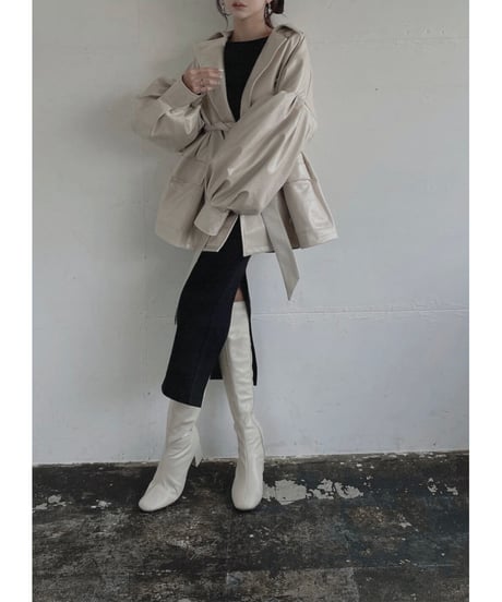ボリュームスリーブエナメルジャケット / Volume Sleeves Enamel Jacket