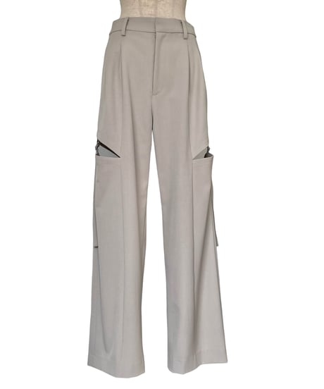 サイドカットベルトタックパンツ / Side Cut Belt Tuck Pants
