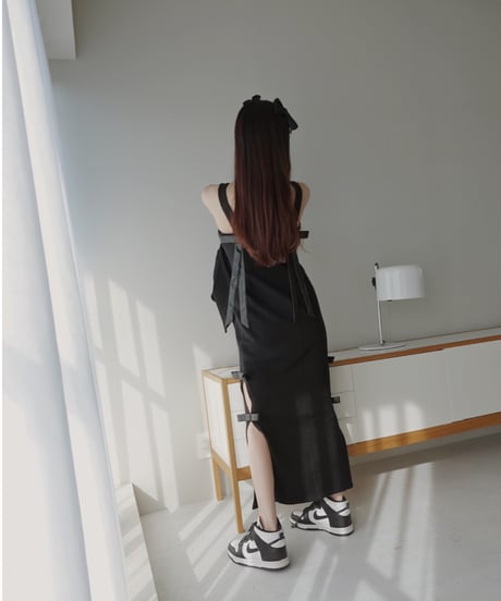 レザーリボンスリットワンピース / Faux Leather ribbon Slit One-Piece