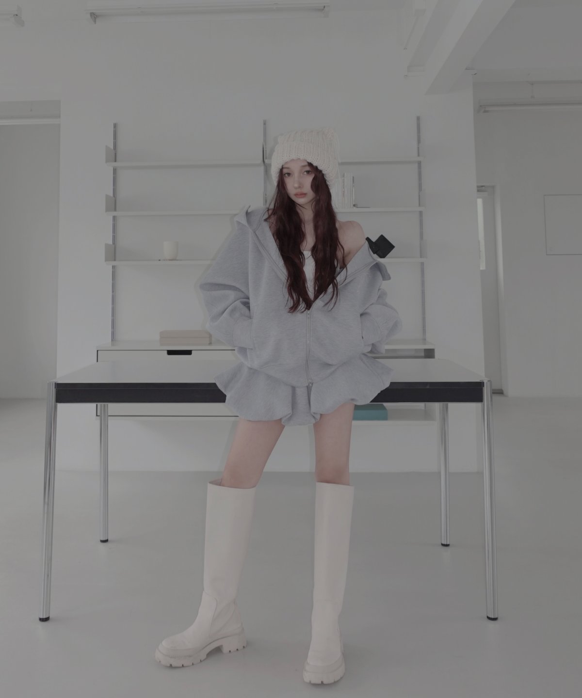 fiction tokyo ロゴ刺繍ボンディングフルジップフーディー　ブラック ボンディングダブルジップフーディー / Logo Embroidery Bonding