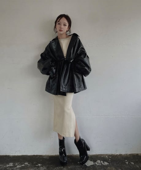 ボリュームスリーブエナメルジャケット / Volume Sleeves Enamel Jacket
