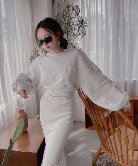 バックリボンクロップドトップ /Back Ribbon Cropped Top