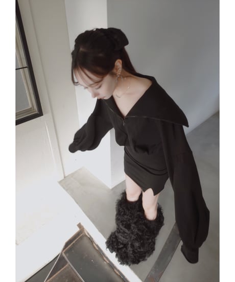 ［mini］ハーフジップアップスリットミニワンピース / Half Zip-up Skit MiniOne-Piece