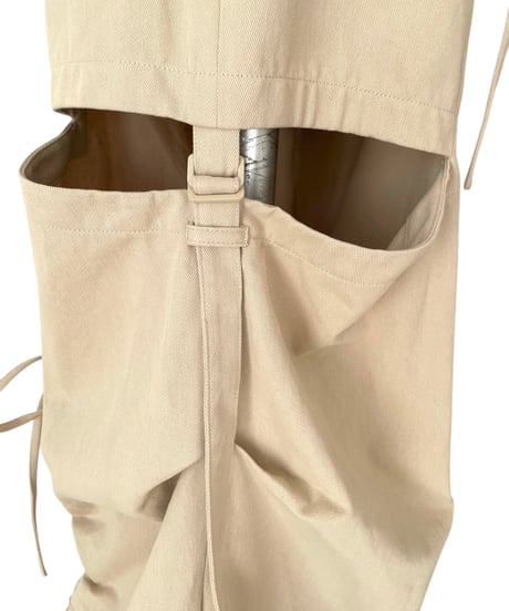 サイドカットボリュームパンツ / Side Cutting Volume Pants
