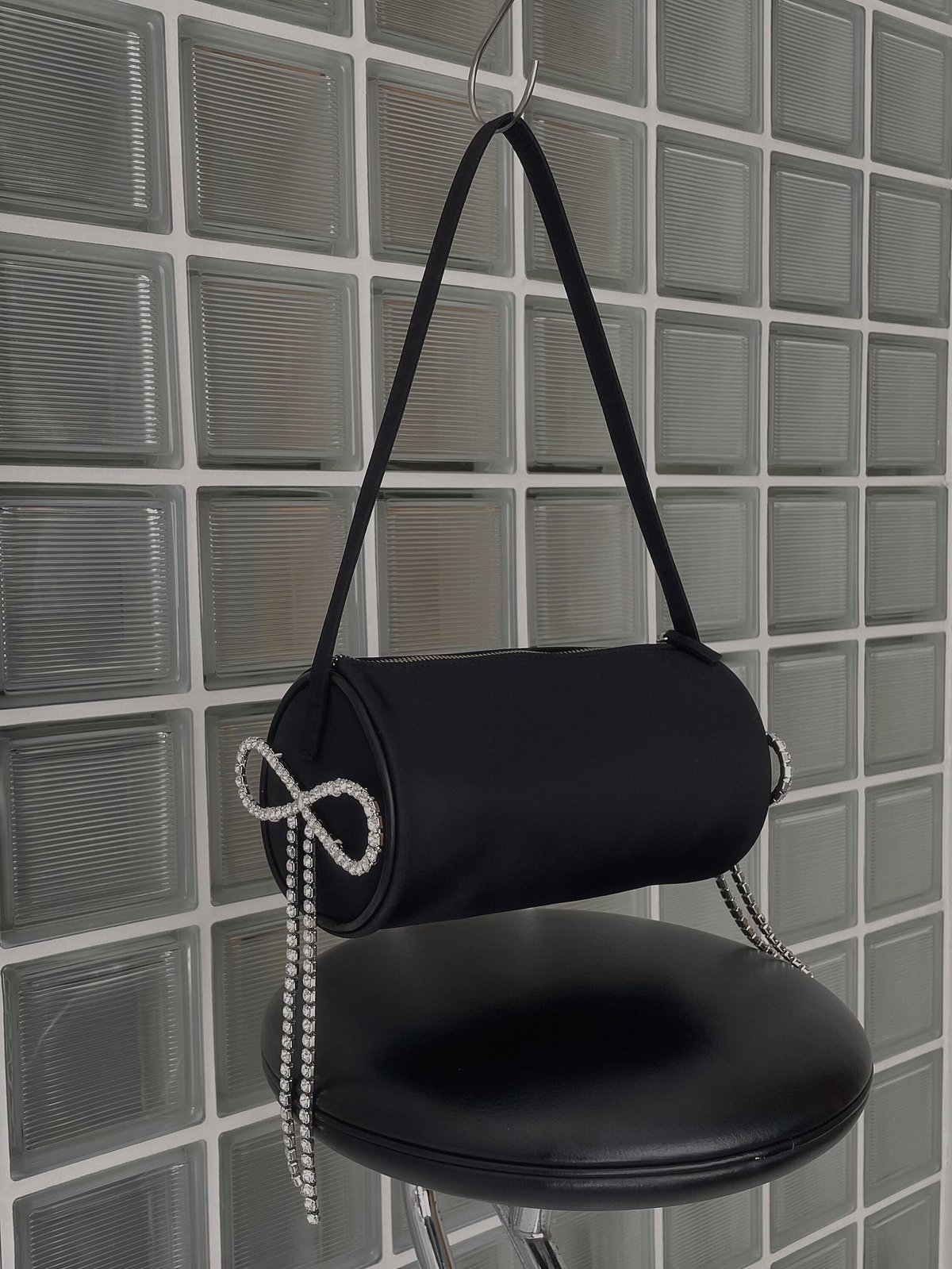 Bijou Ribbon Round Bag / ビジューリボンラウンドバッグ | FICTI