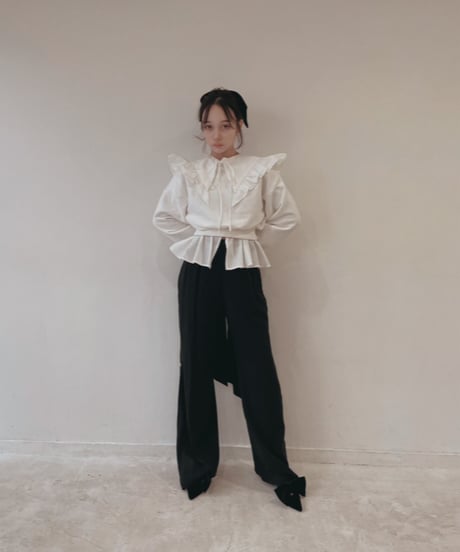 フリルビッグ襟ブラウス /   Fril Big Collar Blouse