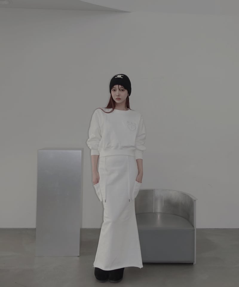 専用　　flare vneck sweat / フレアVネックスウェット soerte（ソエルテ）の「Loose v-neck velvet sweat / ルーズVネック