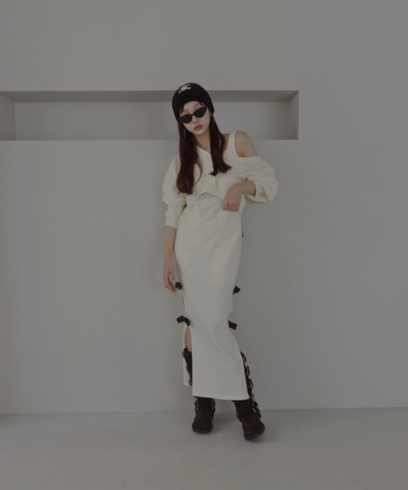 レザーリボンスリットワンピース / Faux Leather ribbon Slit One-