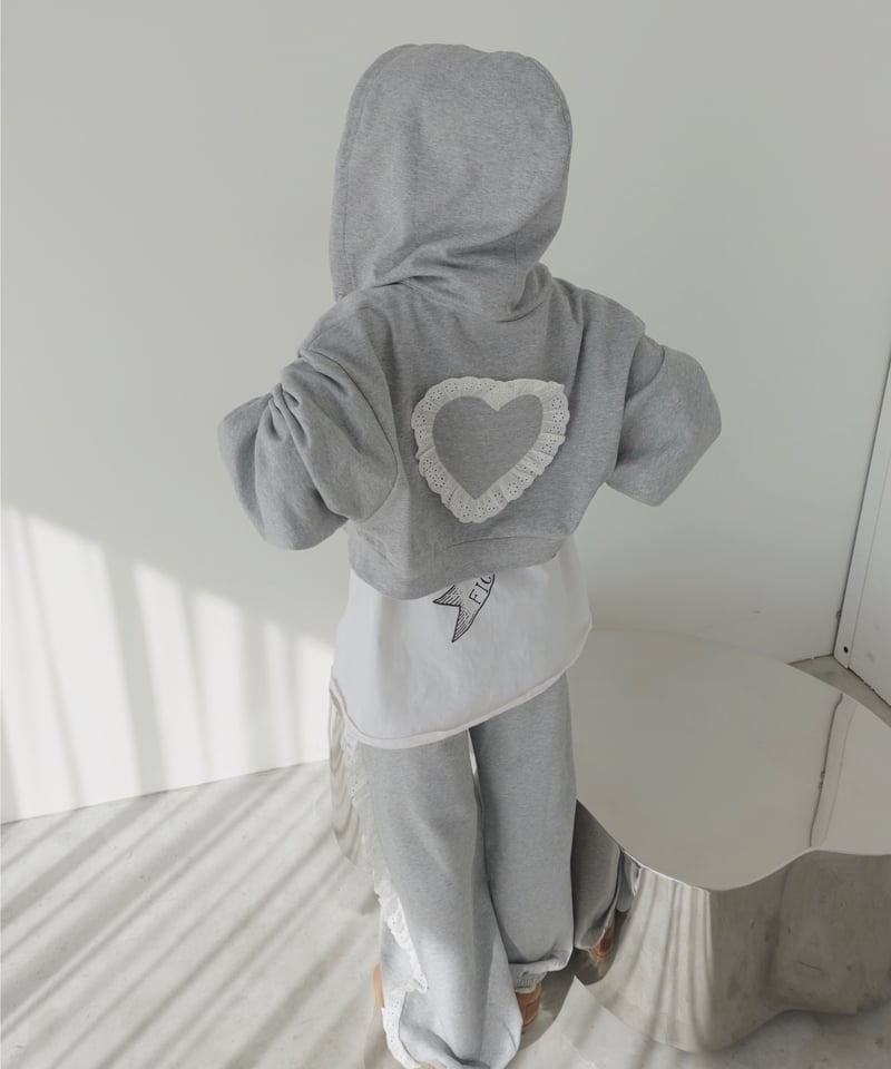 fiction tokyo ❤︎ ハートジップアップフーディー ( short ) Black】ハートジップアップフーディー /Heart Zip-up Hoodie | FI