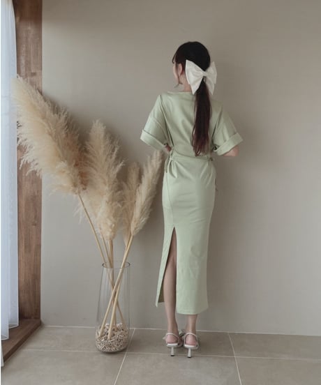 ロゴ刺繍バックスリットTワンピ / Logo Embroidery Back Slit T One-Piece